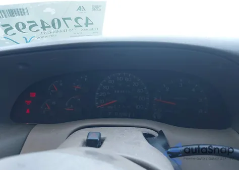 1998 Ford Expedition Eddie Bauer/Xlt z USA, uszkodzony, nr VIN 1FMRU176XWLB30950